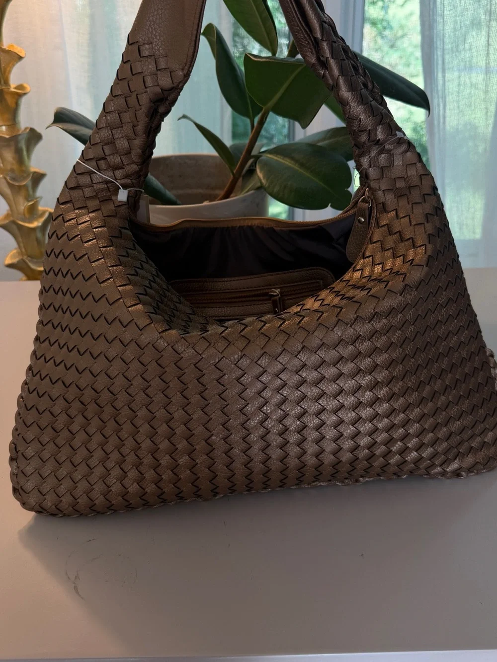 Braided Hobo Shoulder Bag - Brown